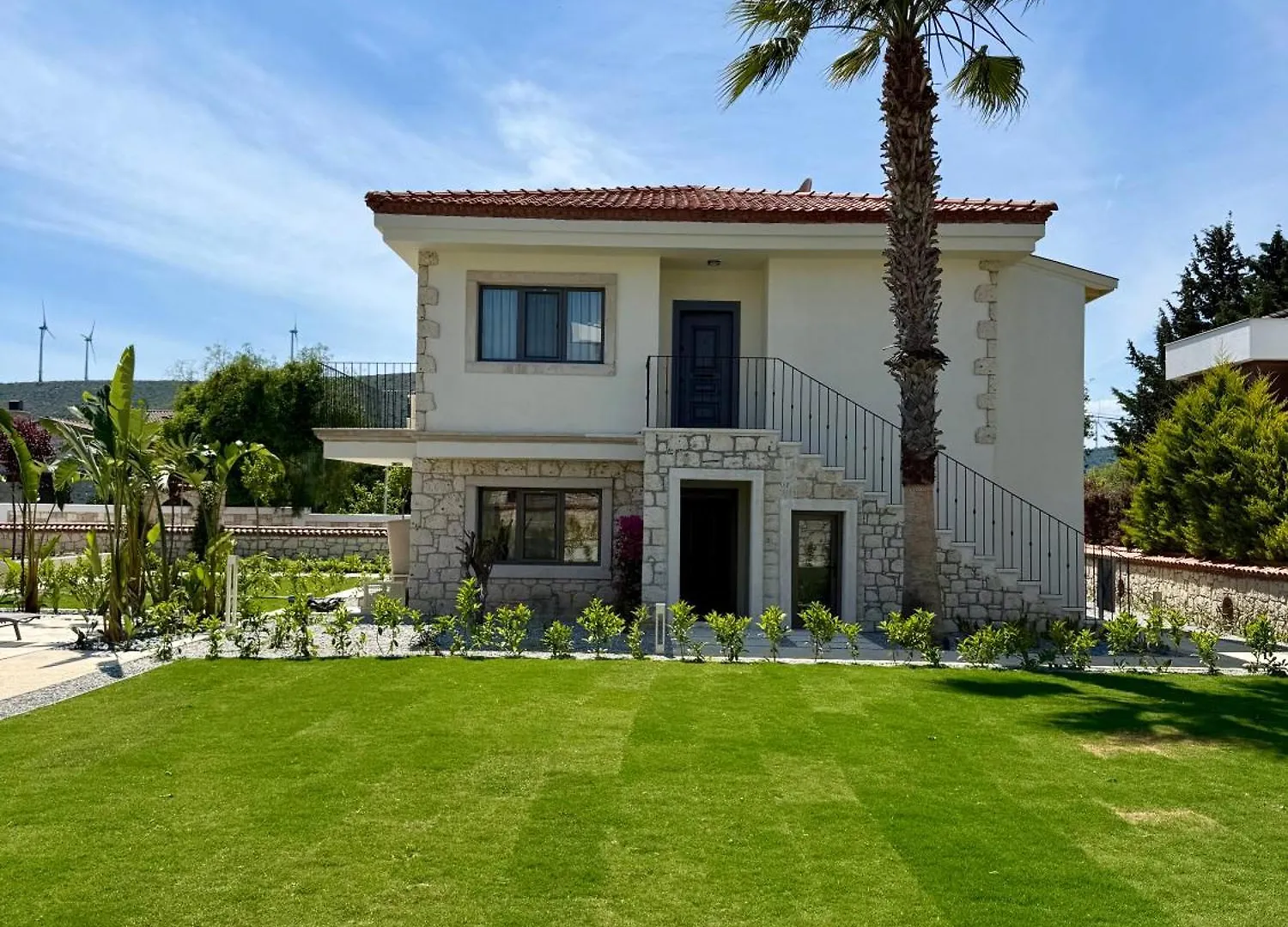 Mara Bahce Alacati Çeşme
